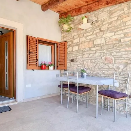 Casa Mora Novigrad (Istria)