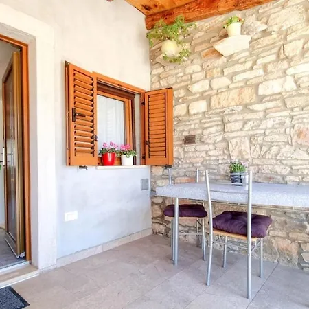 Casa Mora Lägenhet Novigrad Istria