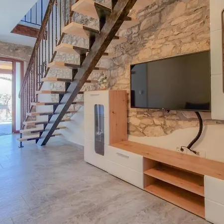 Casa Mora